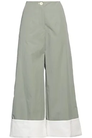 Low Classic PARTES DE ABAJO - Pantalones