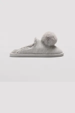 YSABEL MORA Zapatillas de casa detalle pompón