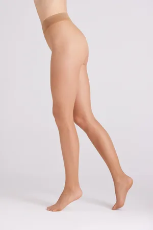 YSABEL MORA Pantis irrompible 15 DEN