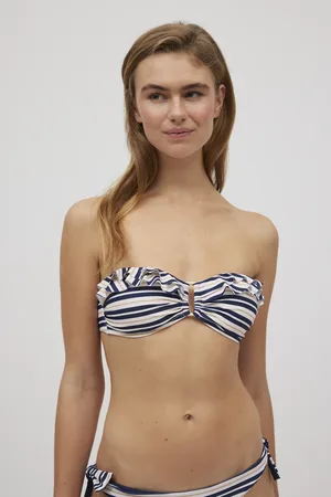 YSABEL MORA Top bikini bandeau con volantes rayas marino copa C