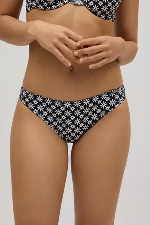 YSABEL MORA Braga bikini flores blanco y negro