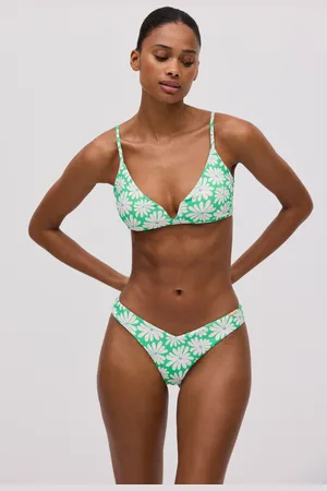 YSABEL MORA Conjunto de bikini triángulo con braga brasileña estampado margaritas copa B