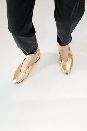 Zara Mujer Bailarinas - Bailarina metalizada atada