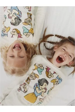 Zara Pijama blancanieves © disney